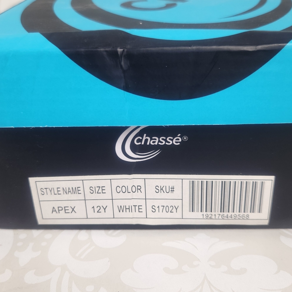 NIB Chassé Kids White Cheer Sneakers - Picture 3 of 7